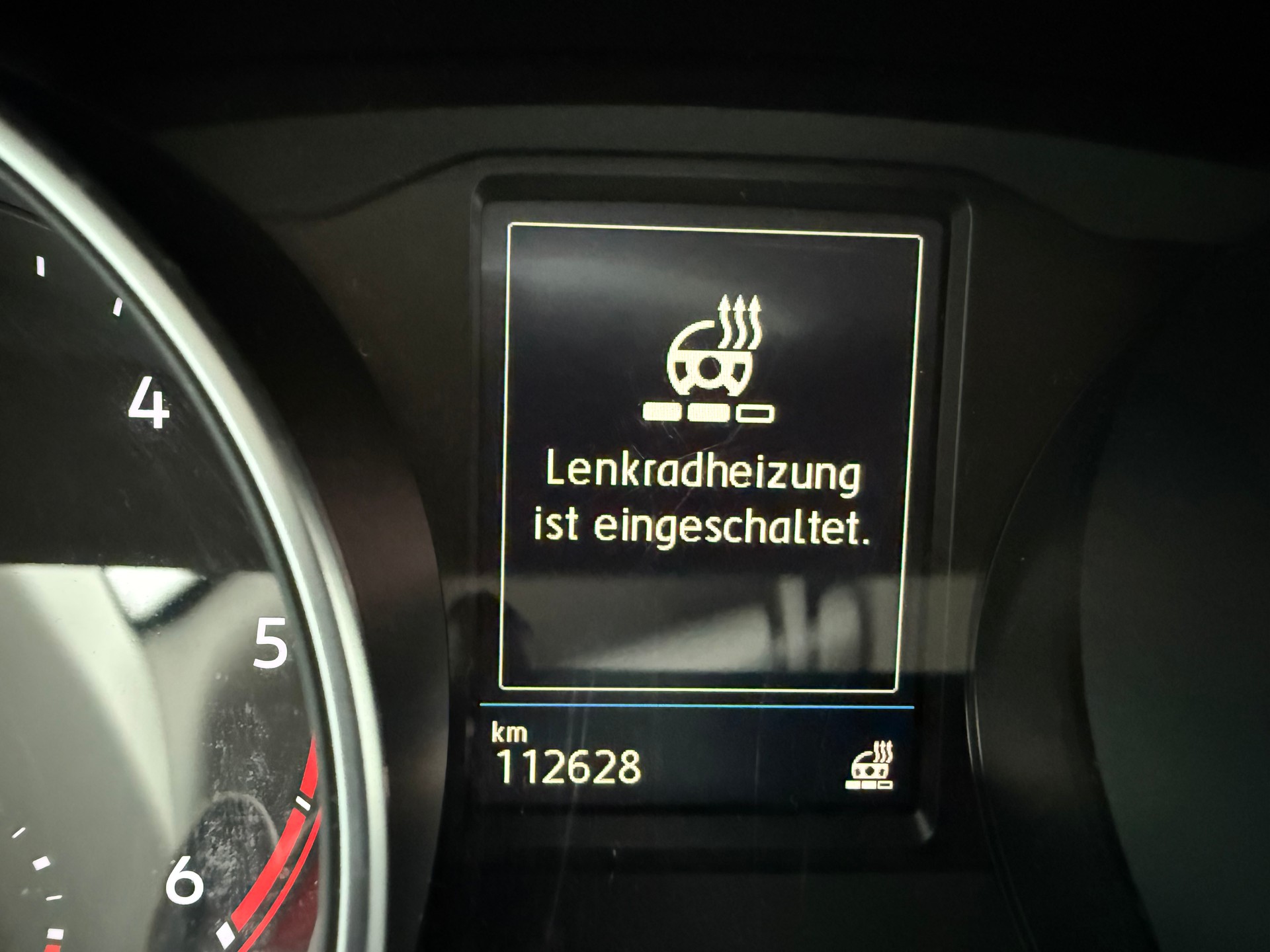 VW Tiguan 2.0 TDI SCR Life 4Motion DSG 4x4-showroom-element-3