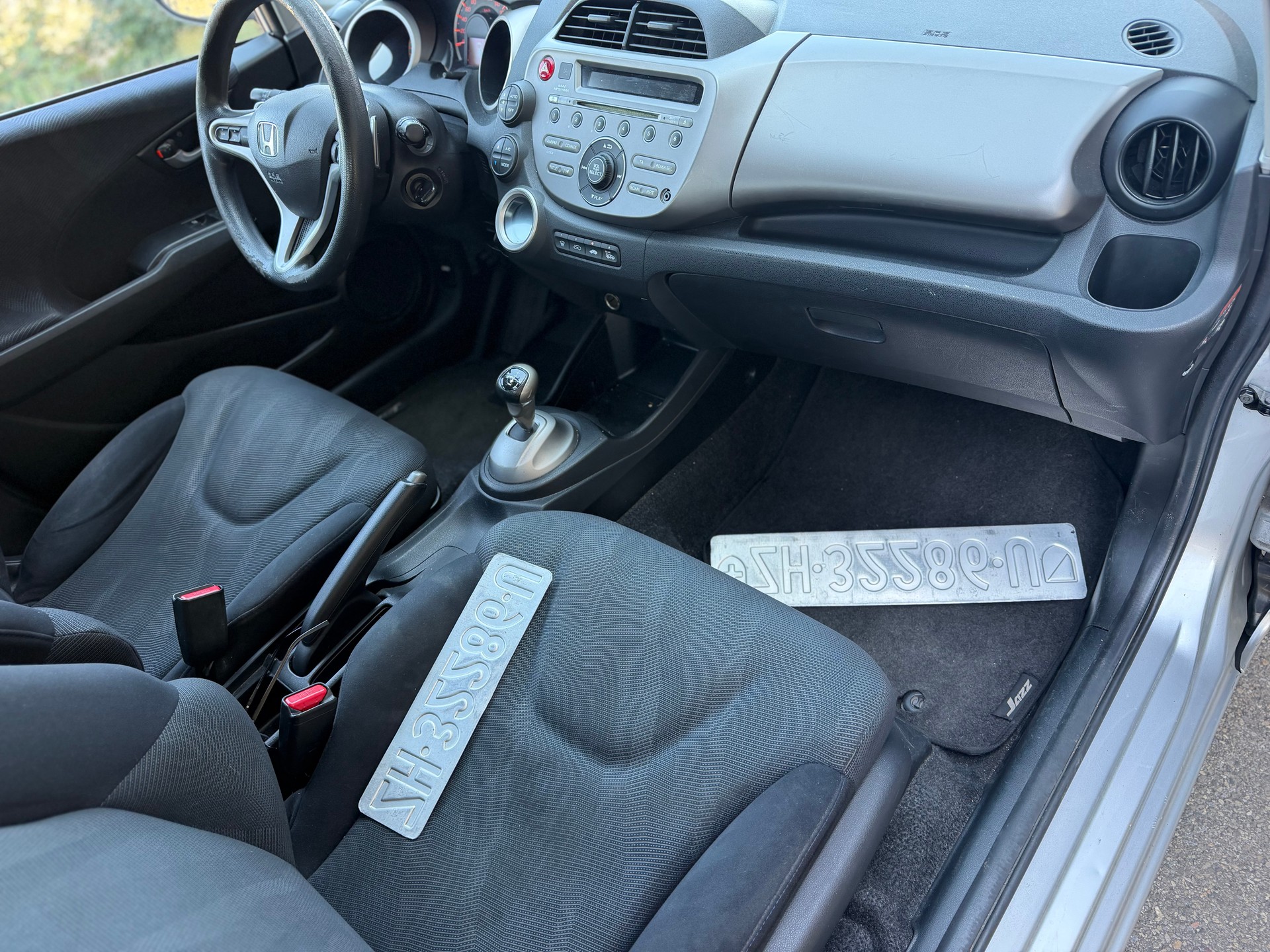 HONDA Jazz 1.4i Sport-image-14