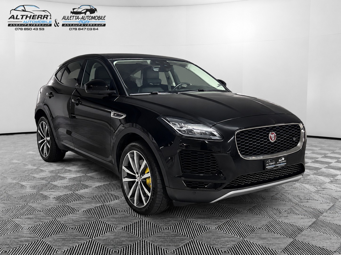 JAGUAR E-Pace 2.0d D240 S AWD Automatik-showroom-element-2
