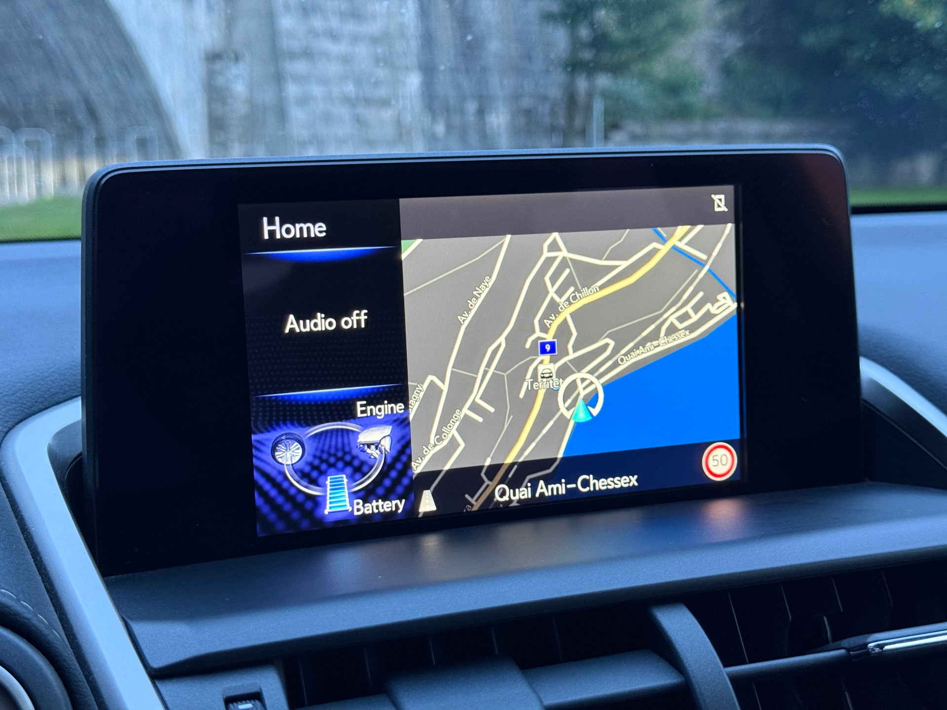 LEXUS NX 300h Celebrating 30 E-Four Automatic-image-10