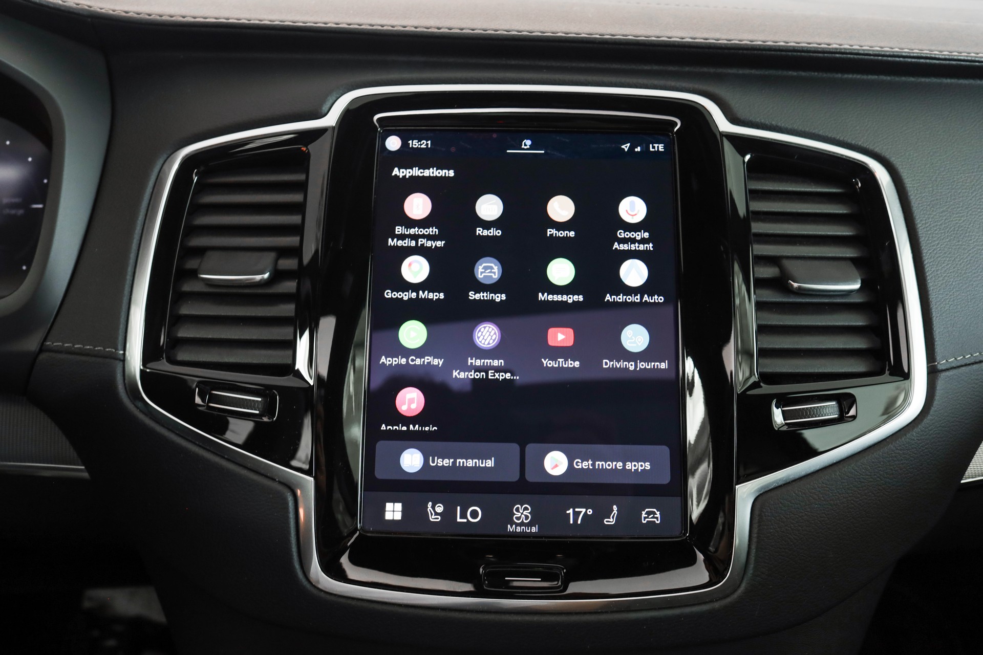 VOLVO XC90 T8 eAWD PluginHybrid Plus Bright Geartronic-image-13