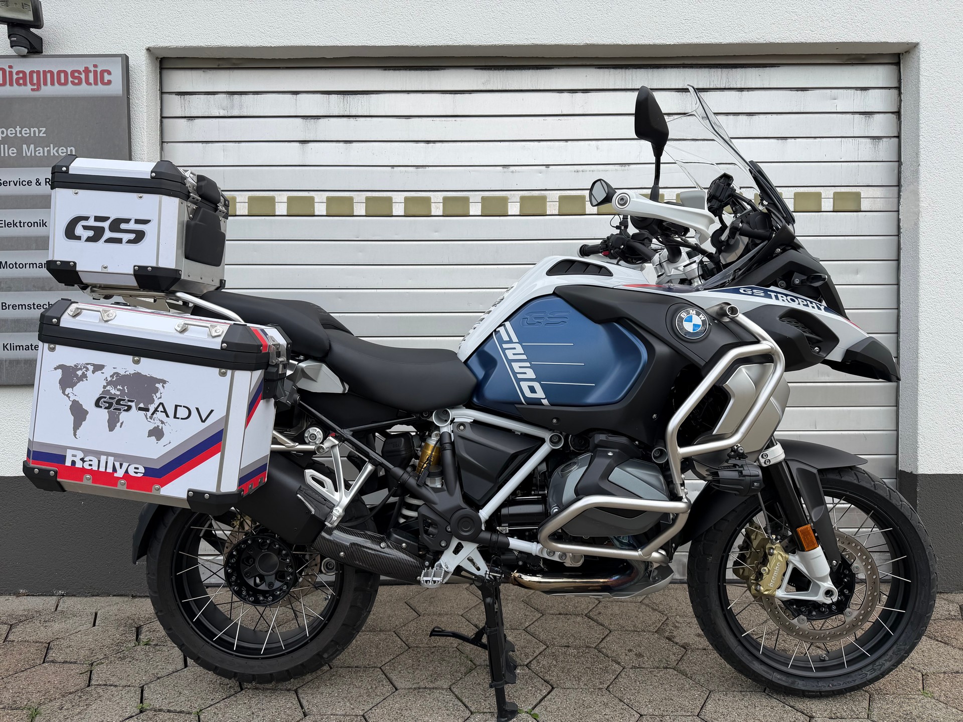 BMW R 1250 GS Adventure-image-1