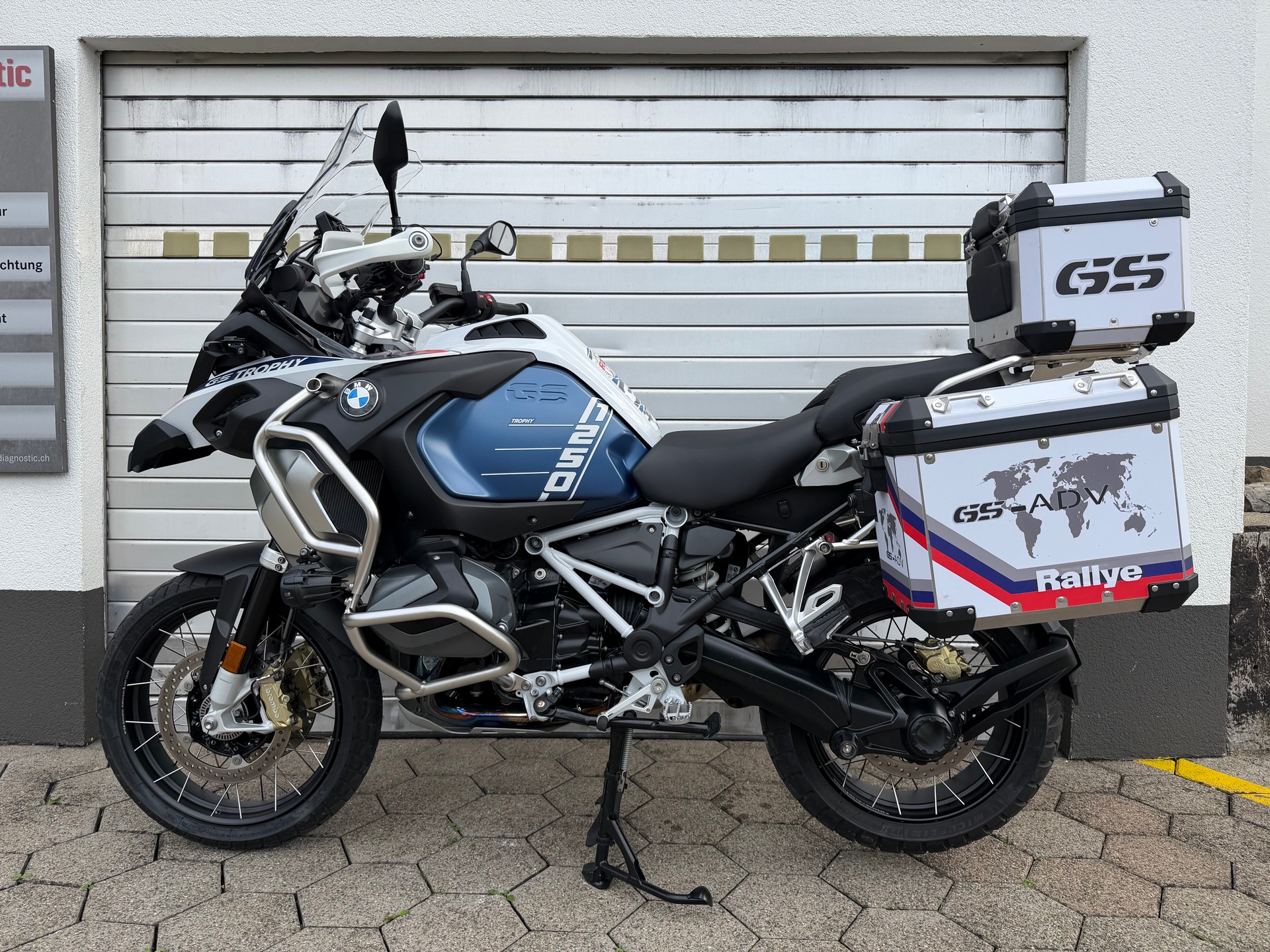 BMW R 1250 GS Adventure-image-3