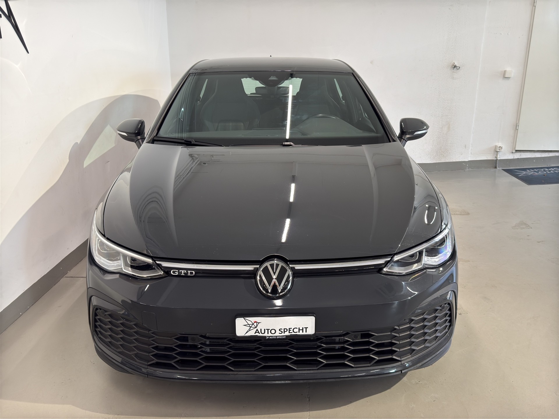 VW Golf 2.0 TDI GTD DSG-showroom-element-2