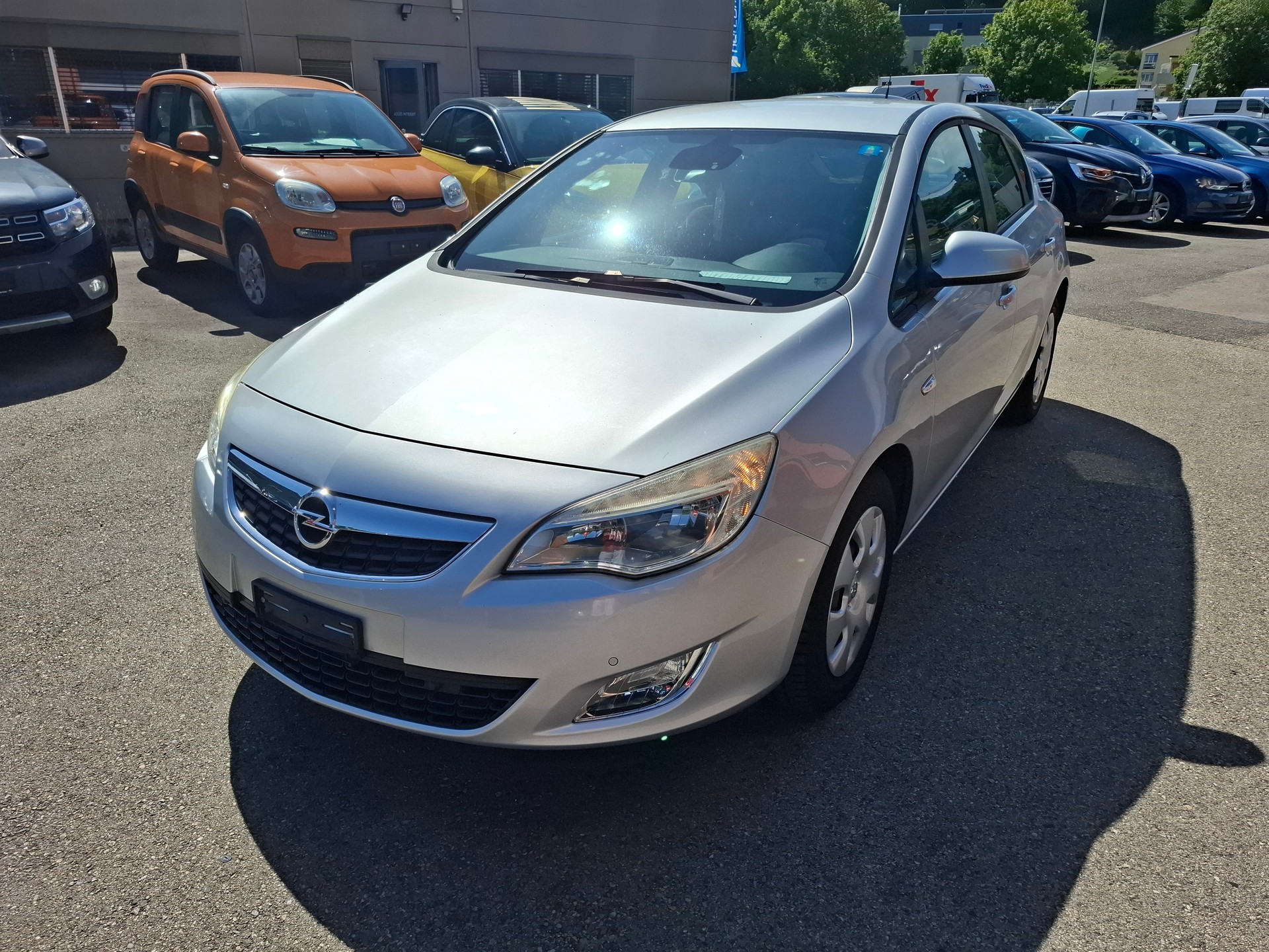 OPEL Astra 1.6i 16V Enjoy Automatic