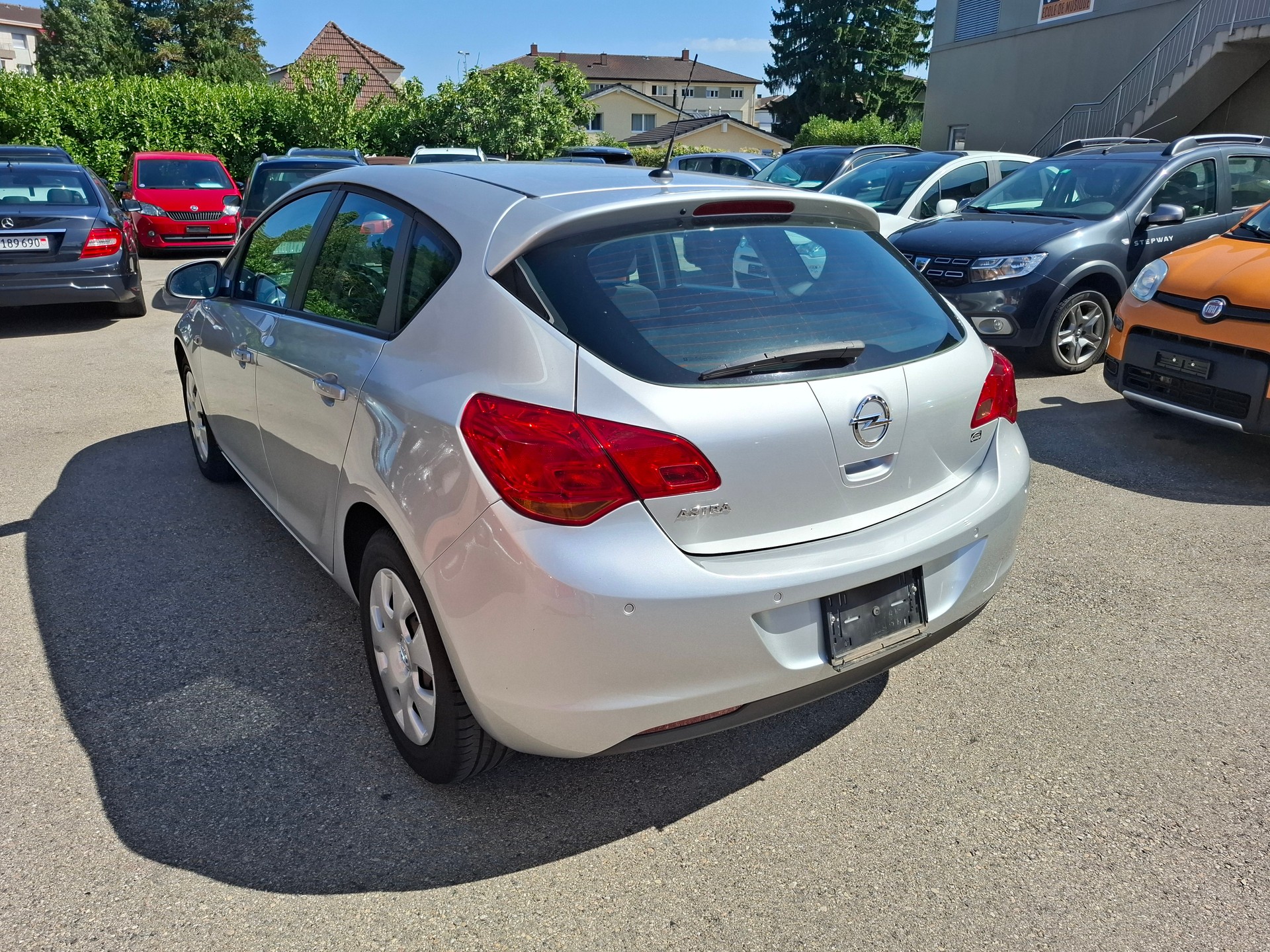 OPEL Astra 1.6i 16V Enjoy Automatic-image-3