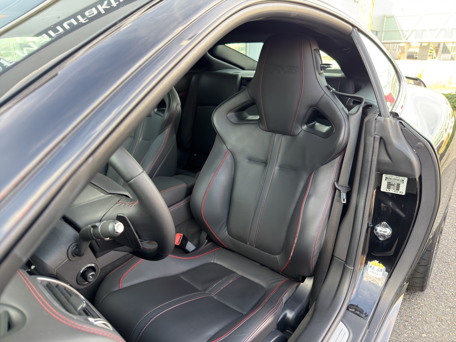 JAGUAR XKR-S 5.0 V8 SC Automatic-image-9