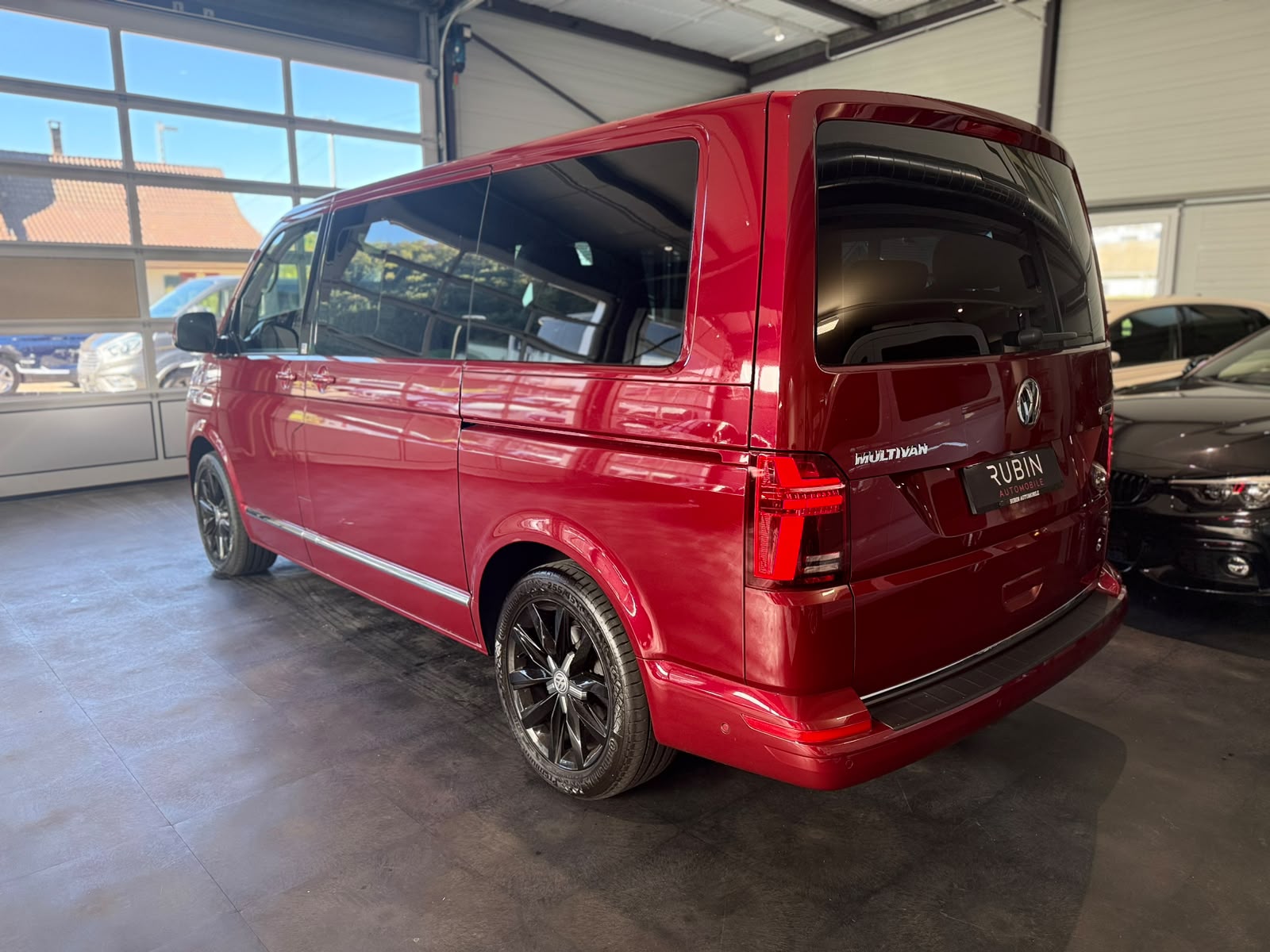 VW T6.1 Multivan 2.0 TDI Highline Liberty 4Motion DSG-showroom-element-2