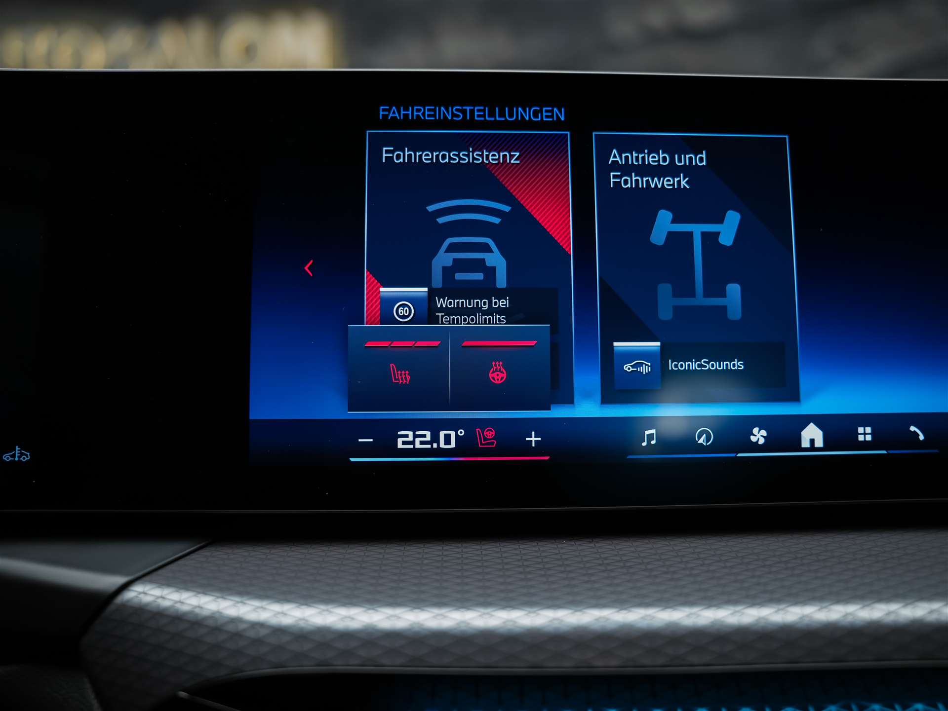 BMW M340i xDrive Steptronic M Sport Pro *Facelift*Werksgarantie*Lenkradheizung*Head Up Display*360° Kamera*-image-38