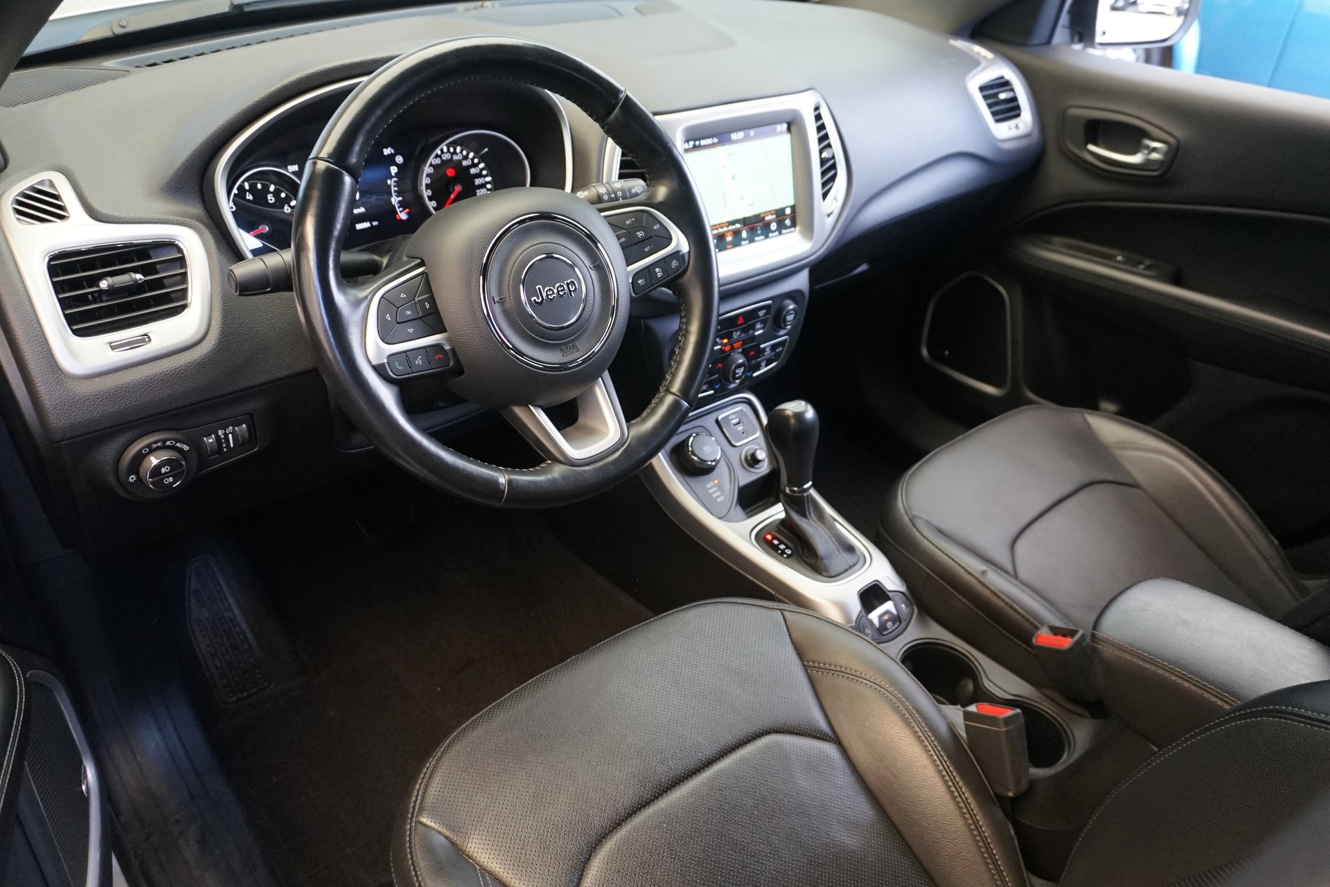 JEEP Compass 1.4 Turbo "S" 170PS AWD-image-19