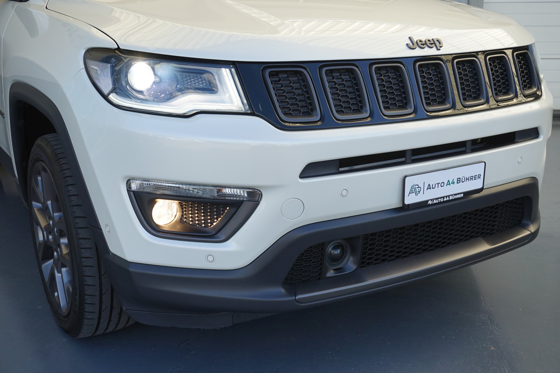 JEEP Compass 1.4 Turbo "S" 170PS AWD-image-8