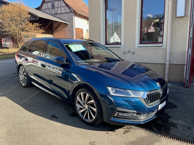 SKODA Octavia Combi 2.0 TDI Style 4x4 DSG-showroom-element-1