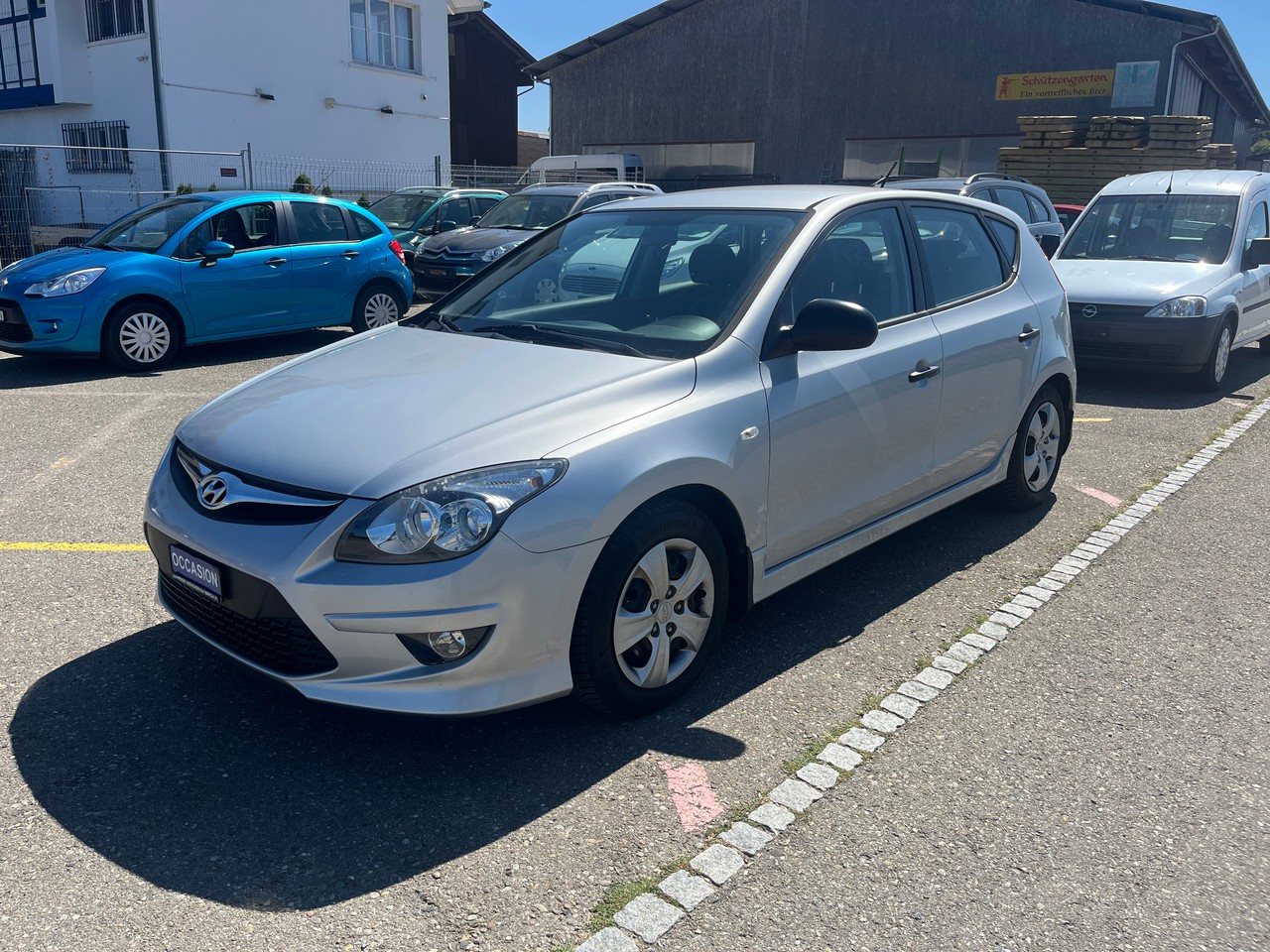 HYUNDAI i30 1.4 Comfort-image-1