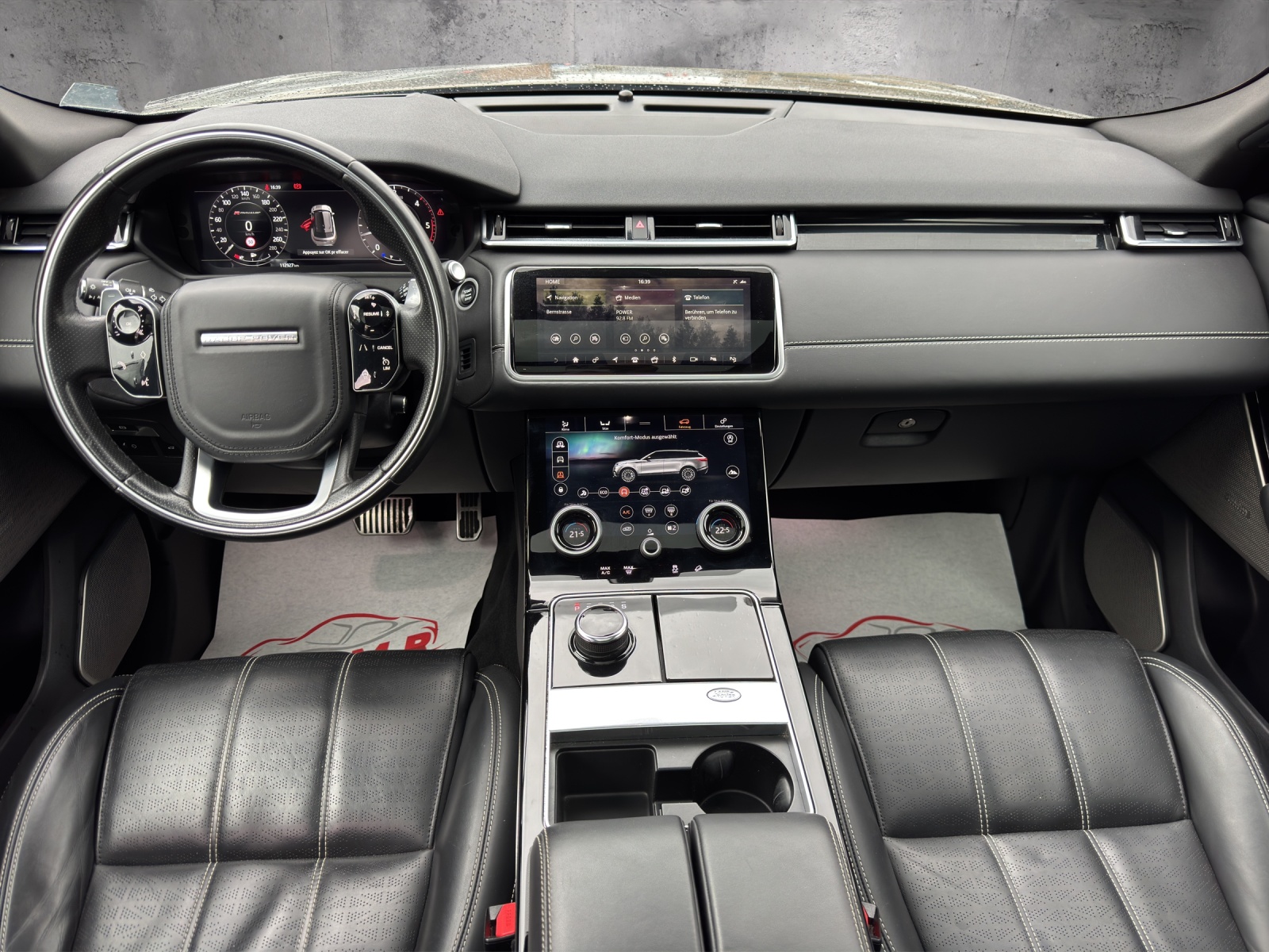 LAND ROVER Range Rover Velar R-Dynamic D 300 HSE Automatic-image-9