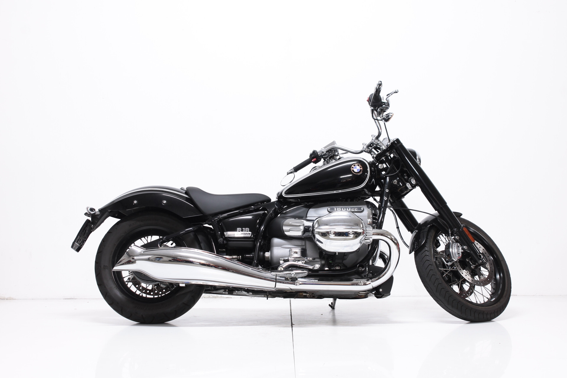 BMW R 18-image-1