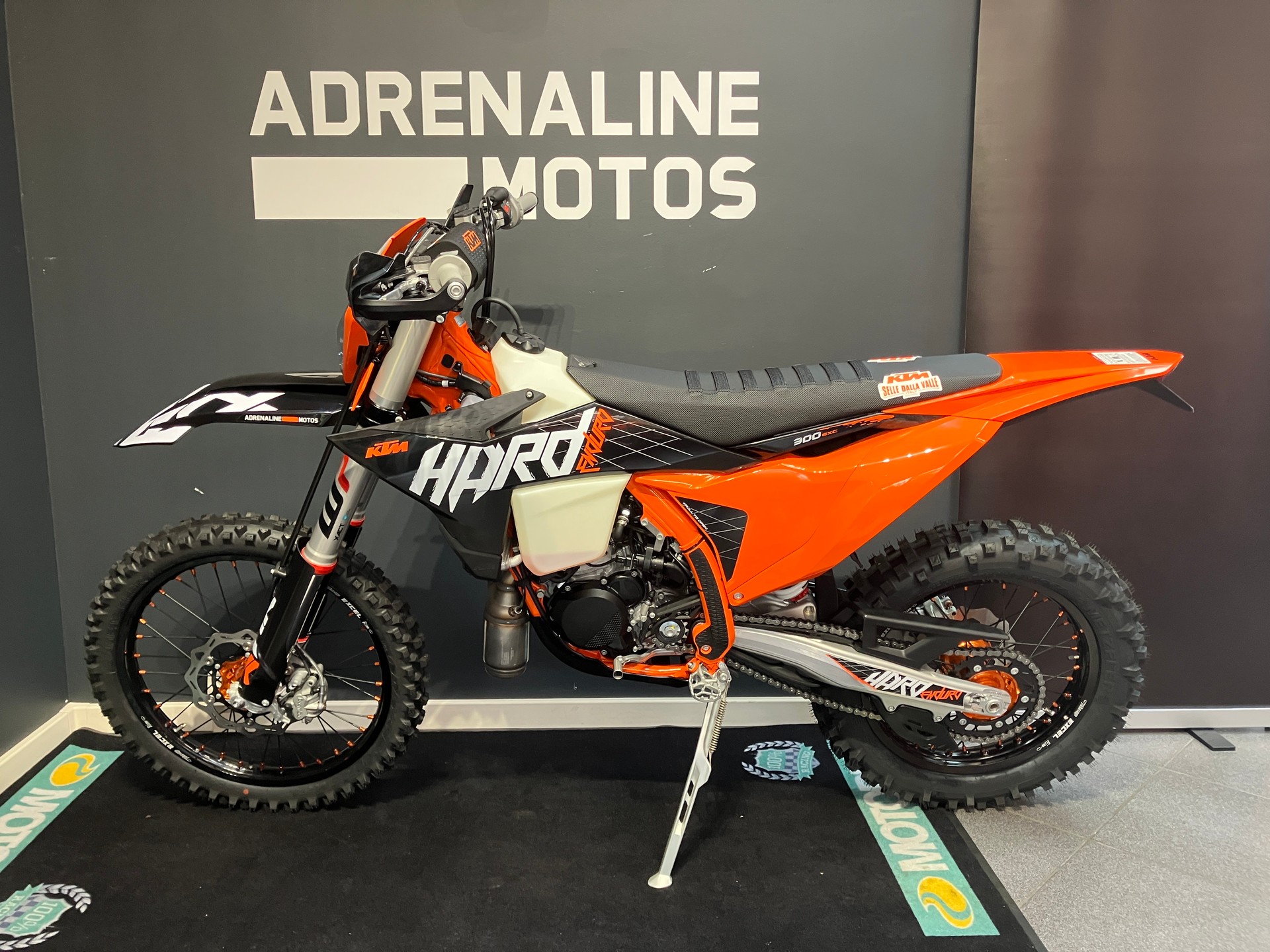 KTM 300 EXC Hard Enduro 2027-image-3