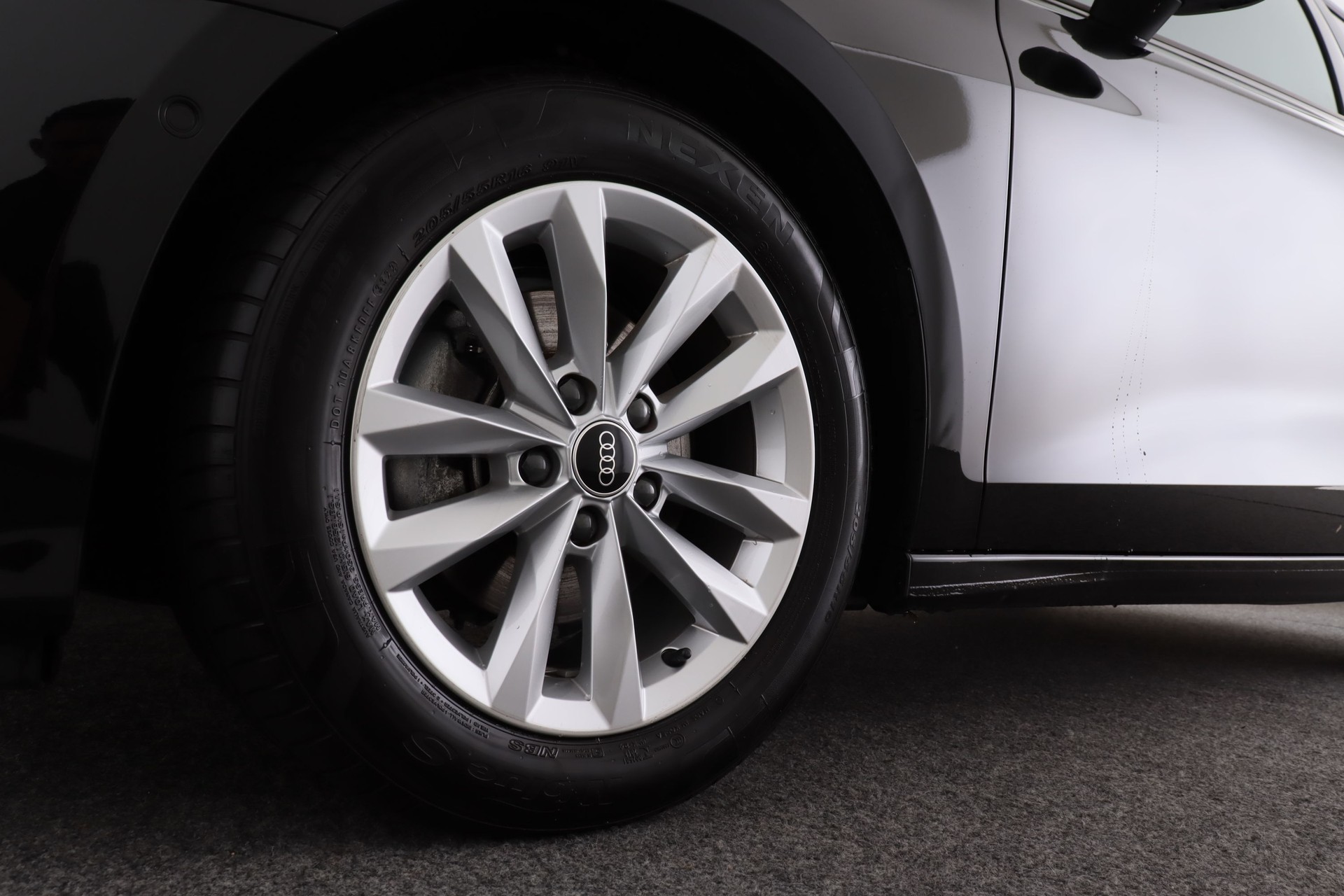 AUDI A3 Sportback 35 TFSI Attraction S-tronic-image-8