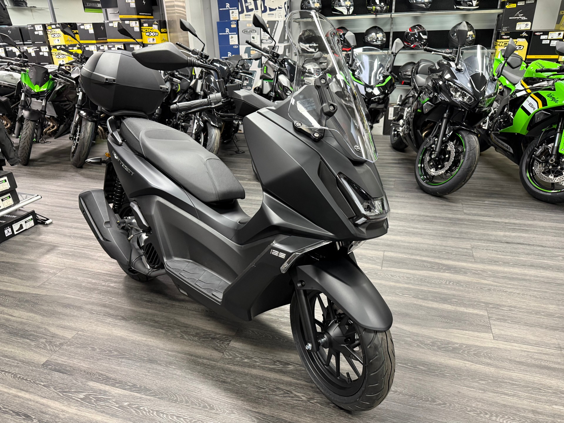 KYMCO Sky Town 125-image-3