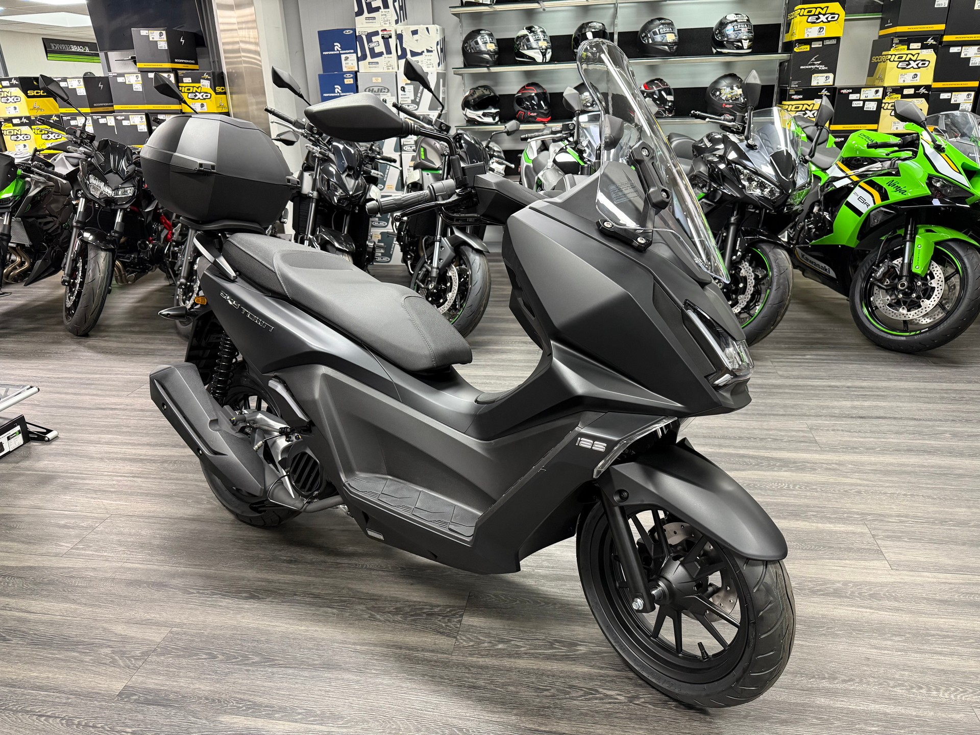 KYMCO Sky Town 125-image-1
