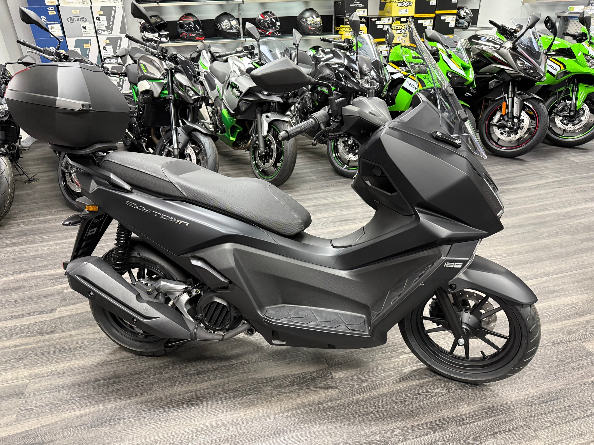 KYMCO Sky Town 125-image-2