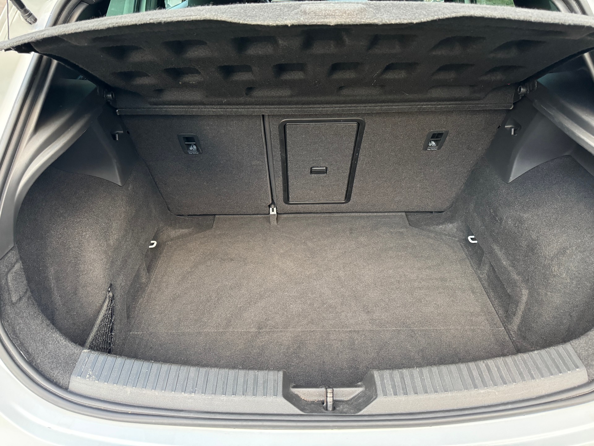 SEAT Leon 1.8 TSI Swiss FR-Evolution DSG-image-12