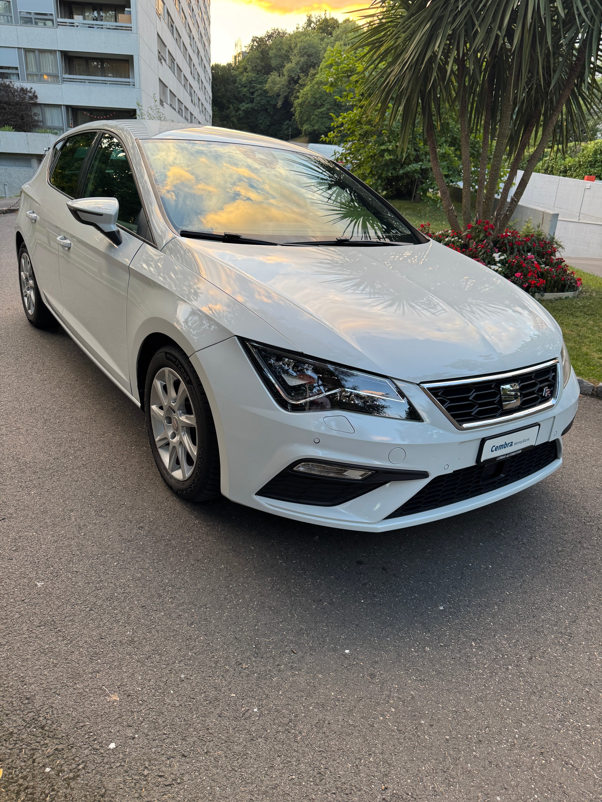 SEAT Leon 1.8 TSI Swiss FR-Evolution DSG-image-1