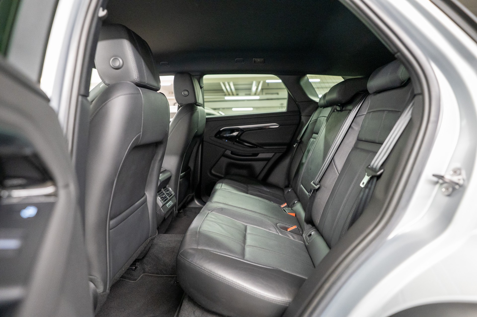 LAND ROVER Range Rover Evoque 2.0 T 250 R-Dynamic SE / CH-Fahrzeug-image-12