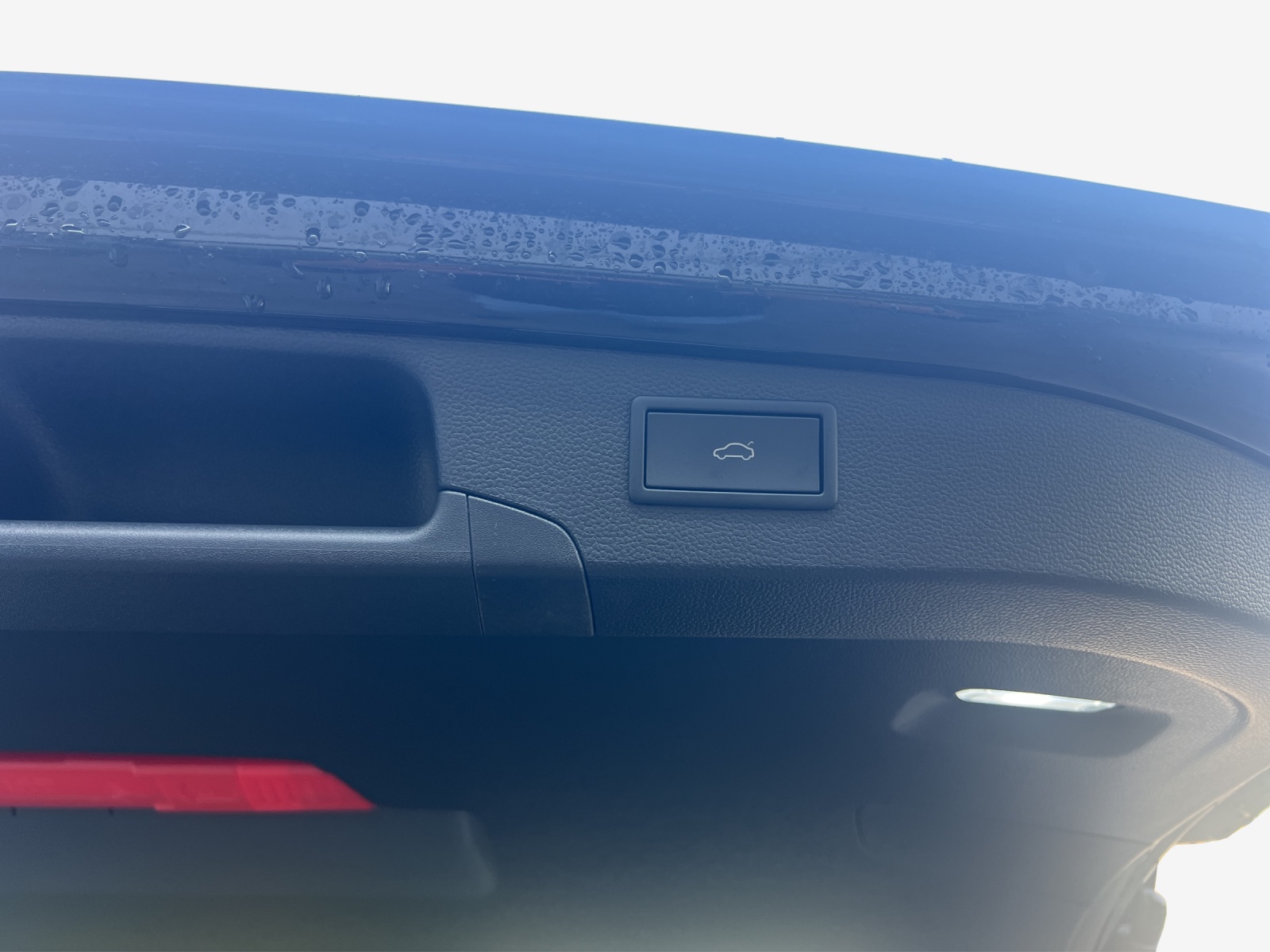 VW Passat Variant 1.5 TSI evo2 Plug-In- Hybrid Business DSG-image-13