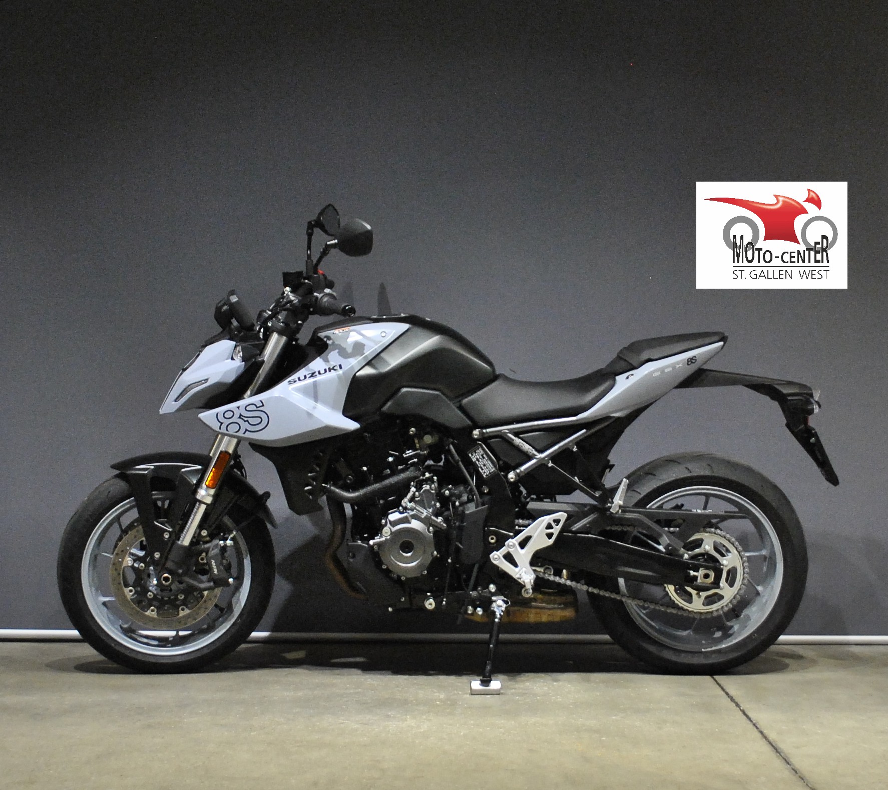 SUZUKI GSX 8 S-image-2