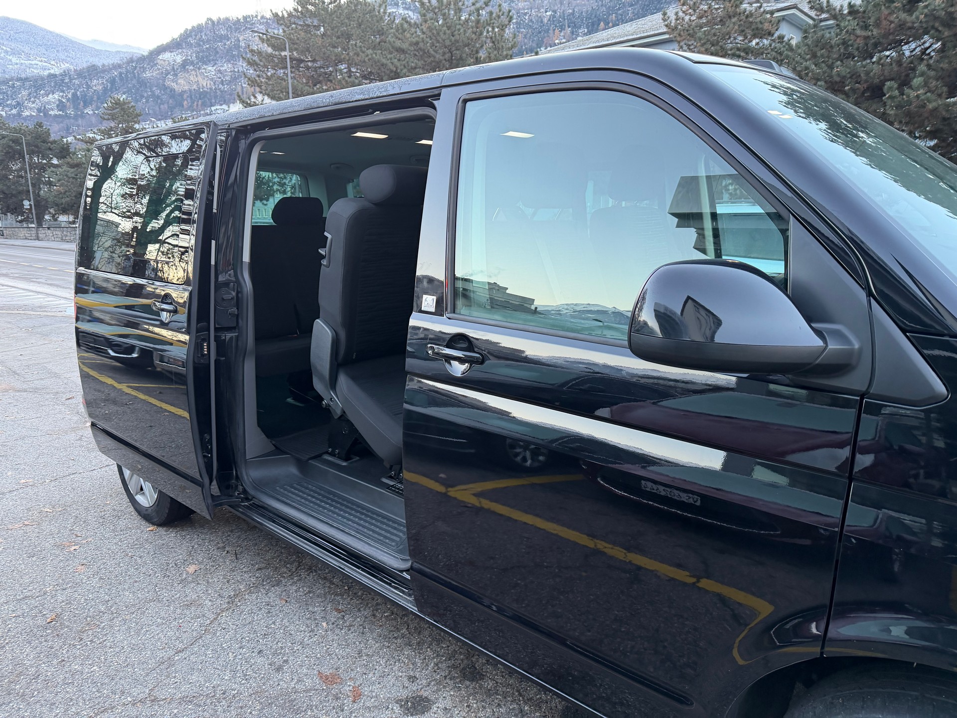 VW T6.1 Caravelle 2.0 Bi-TDI Comfortline Liberty 4M. DSG-image-8