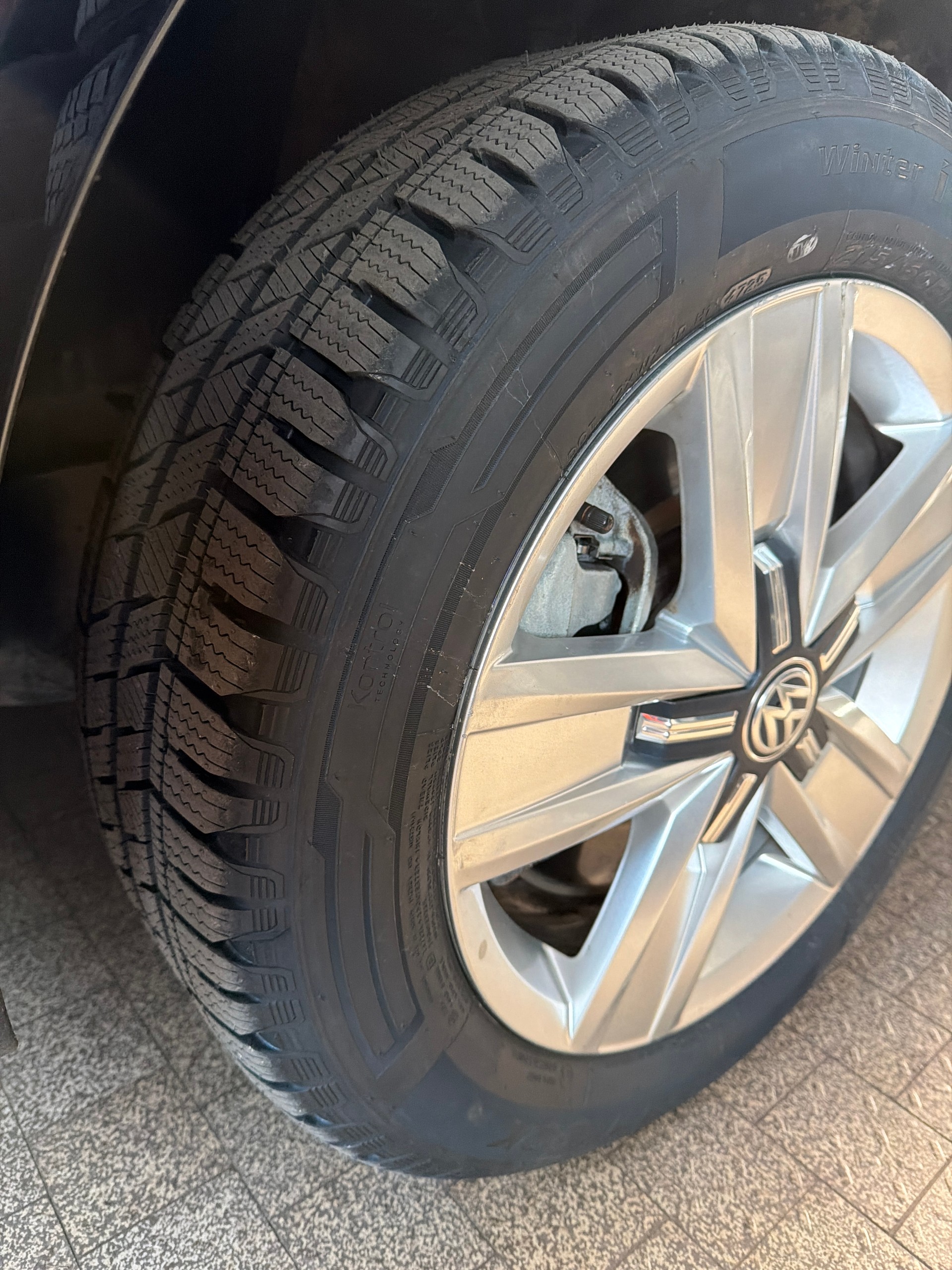 VW T6.1 Caravelle 2.0 Bi-TDI Comfortline Liberty 4M. DSG-image-22