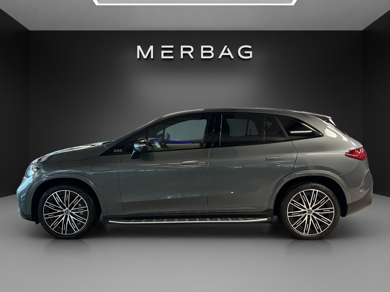 MERCEDES-BENZ EQE SUV 350 4 M Ecellence AMG Line-image-1