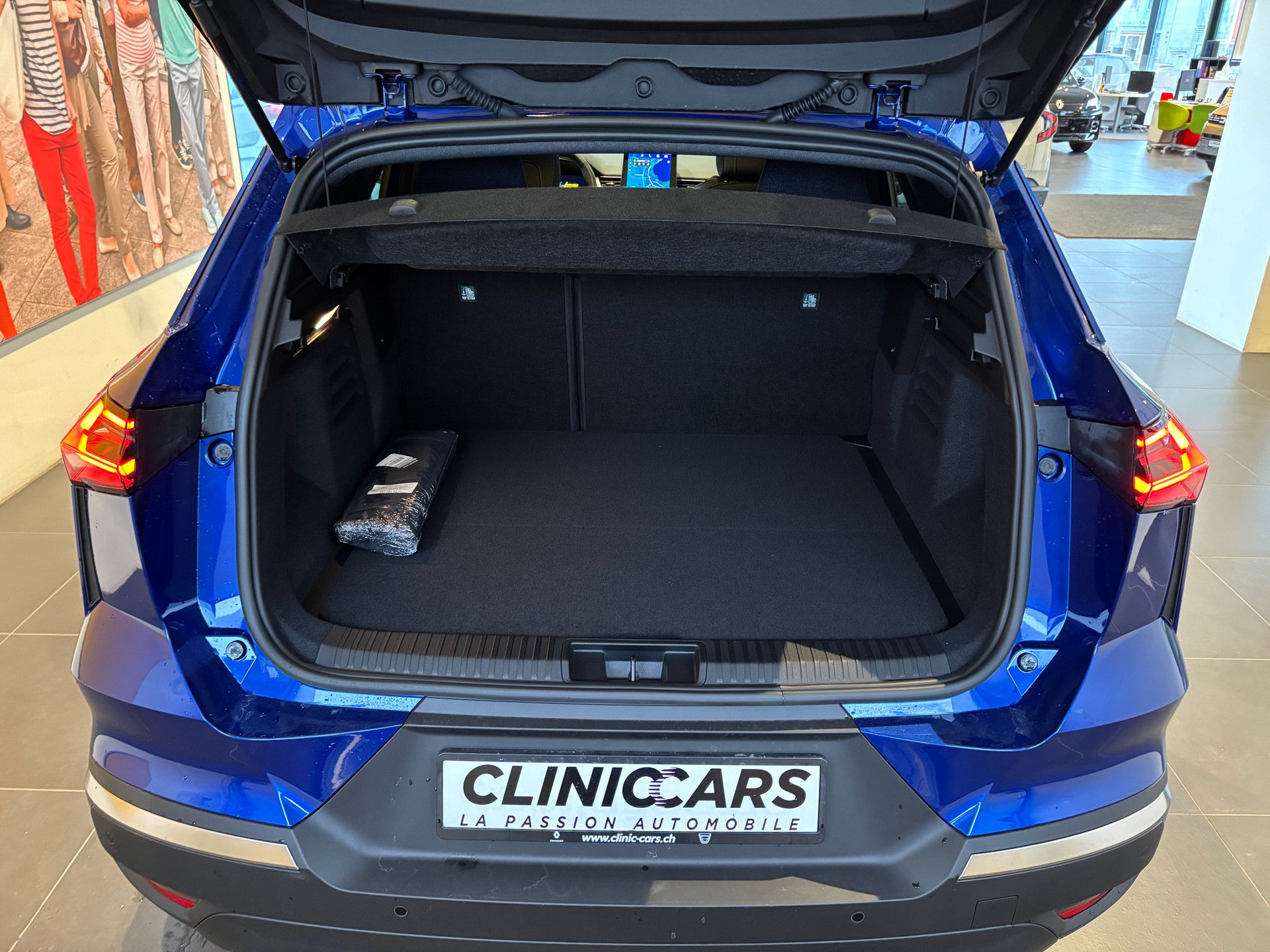 RENAULT Symbioz 1.8 E-Tech Techno-image-10