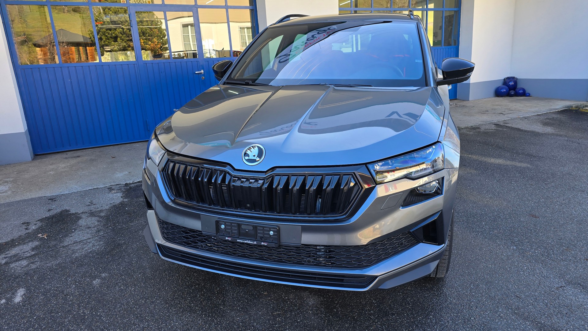 SKODA Karoq 2.0 TSI SportLine 4x4 DSG-image-2
