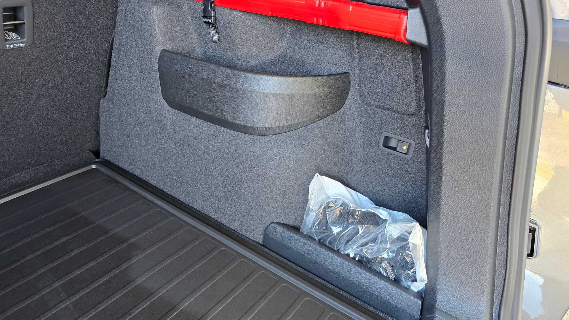 SKODA Karoq 2.0 TSI SportLine 4x4 DSG-image-9