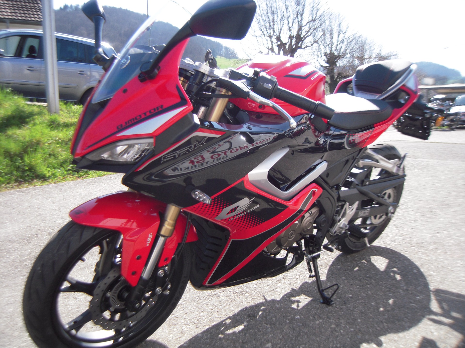 QJ SRK 125 R-image-2