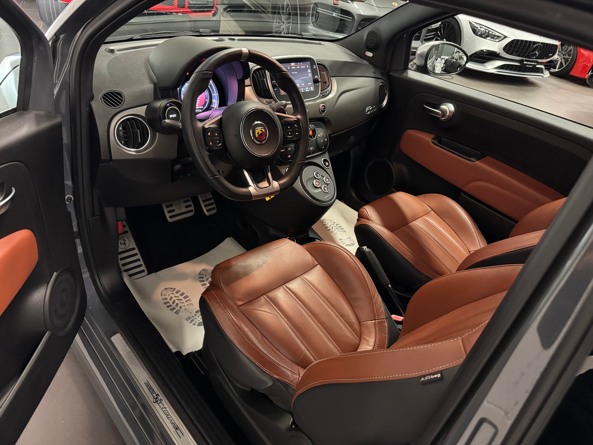FIAT 595 1.4 16V Turbo Abarth Turismo Dualogic-image-16
