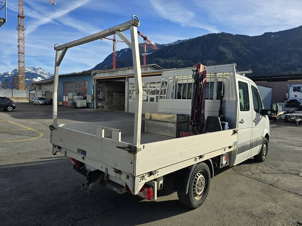 VW Crafter 35 2.0 TDI CR-image-4