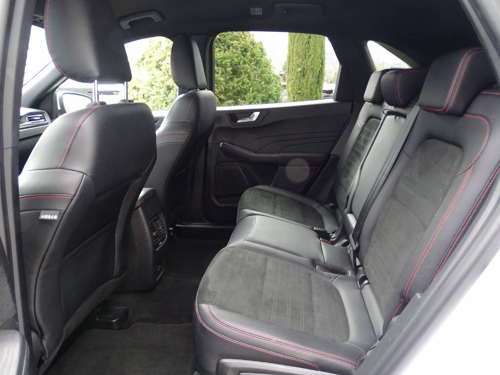 FORD Kuga 2.5 Hybrid ST-Line X 4x4-image-6