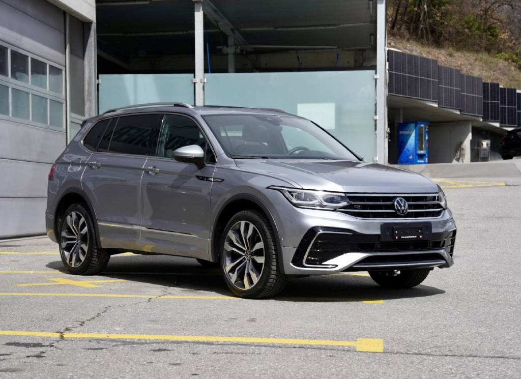 VW Tiguan Allspace 2.0 TSI R-Line DSG-image-7
