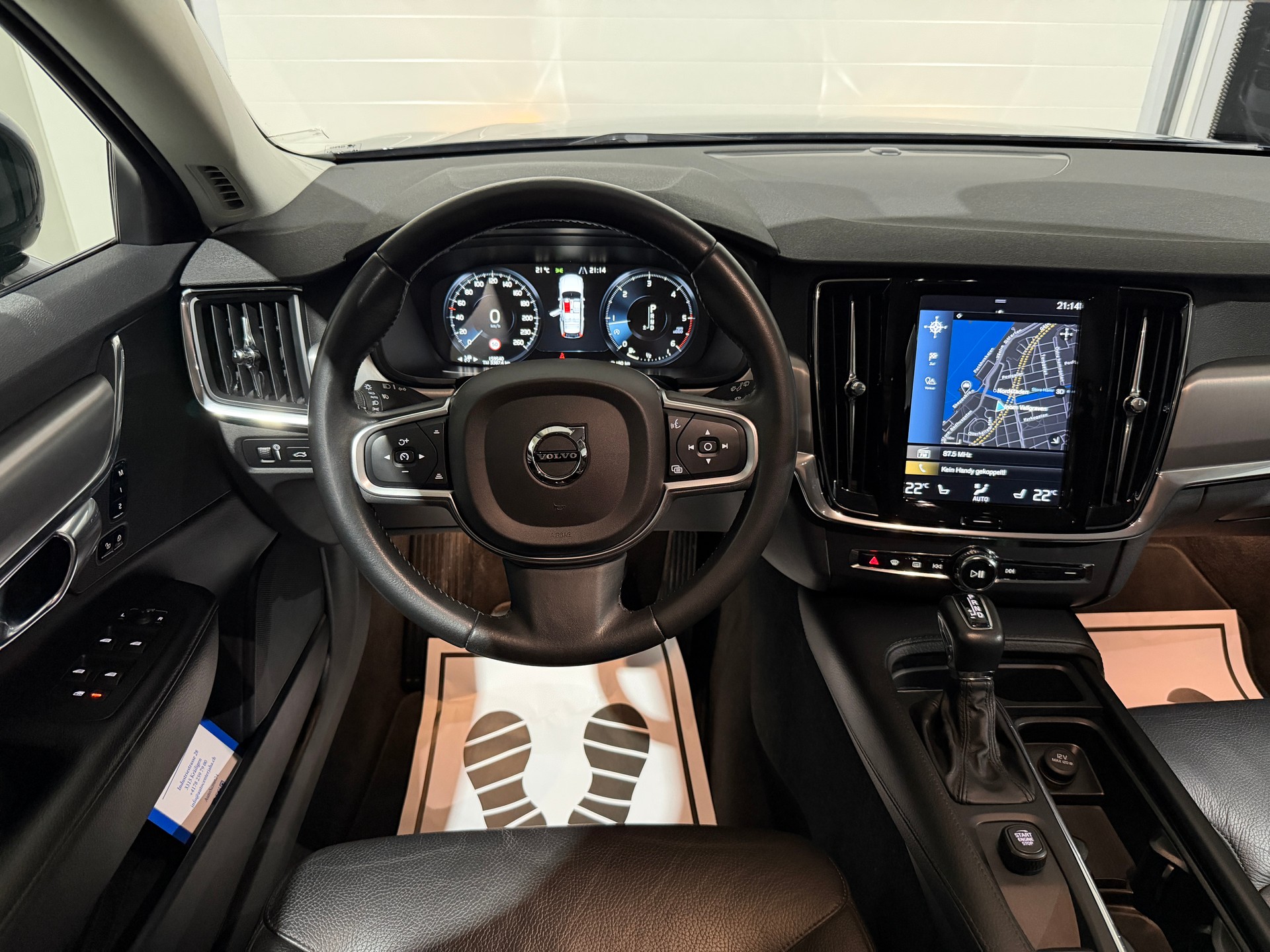 VOLVO V90 D4 Momentum Geartronic (CH)-image-7