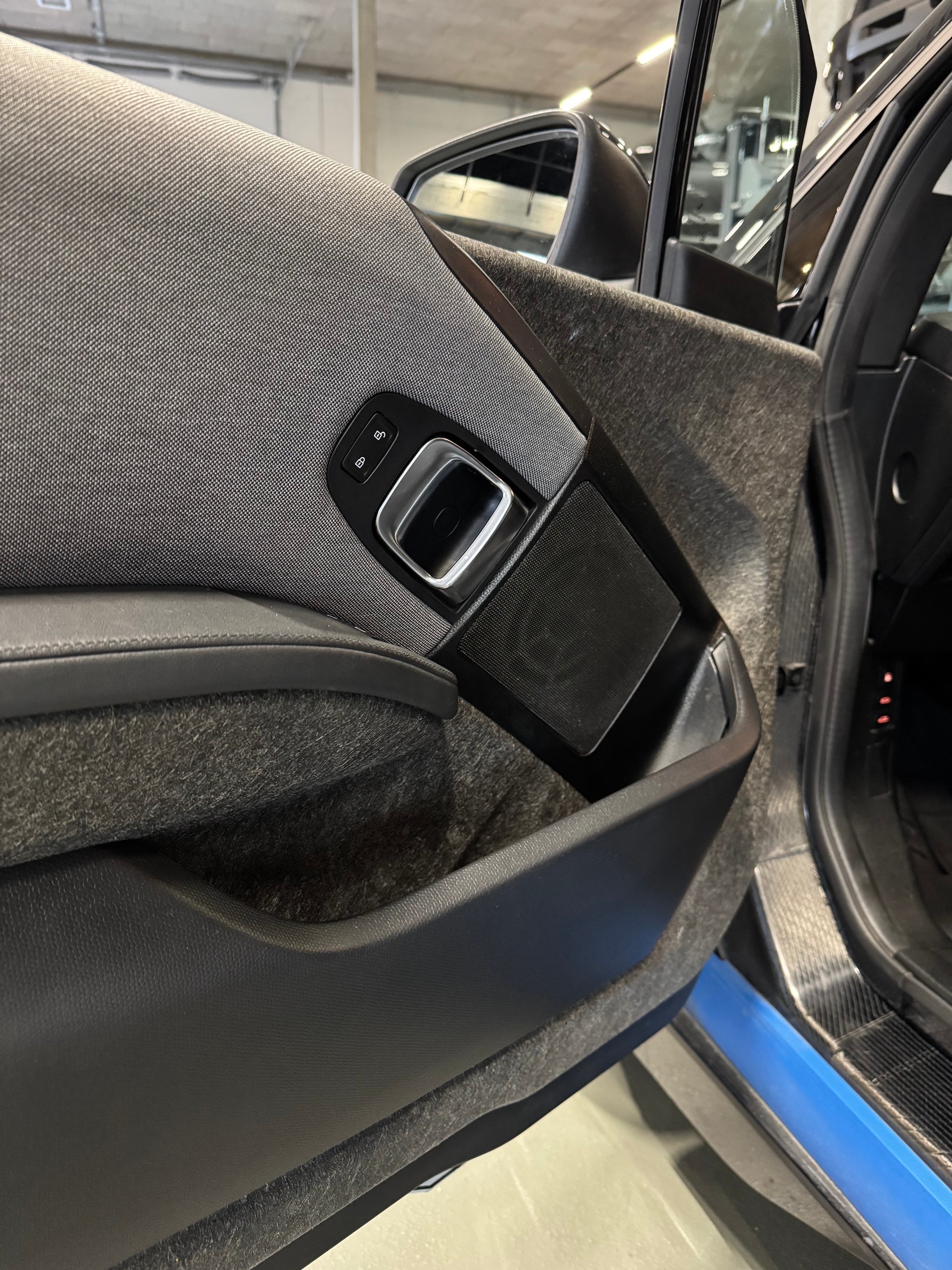 BMW i3s (94Ah) Range Extender-image-12