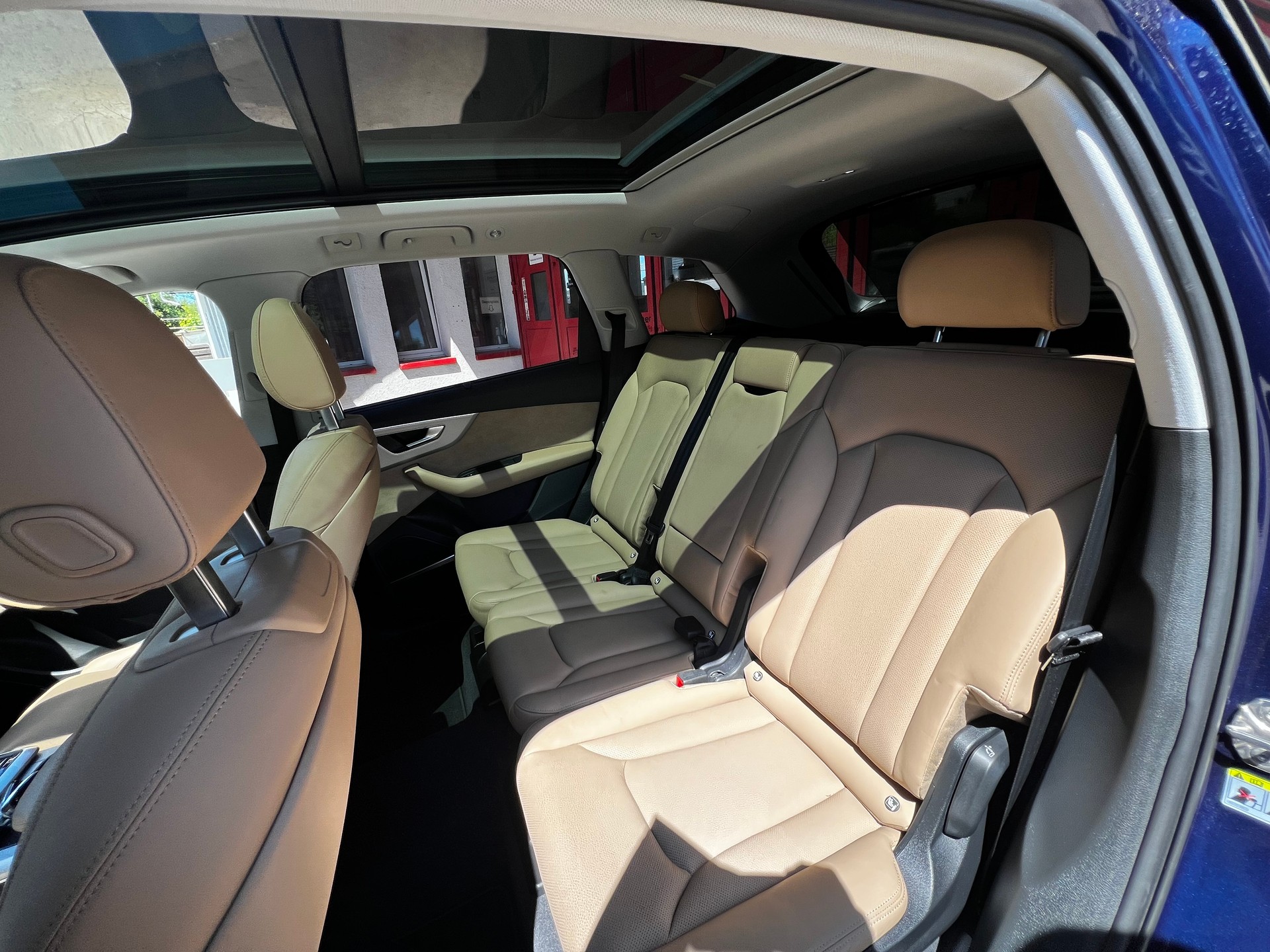 AUDI Q7 50 TDI quattro S Line // Luftfederung // Matrix // HUD // Pano // 360°-image-10