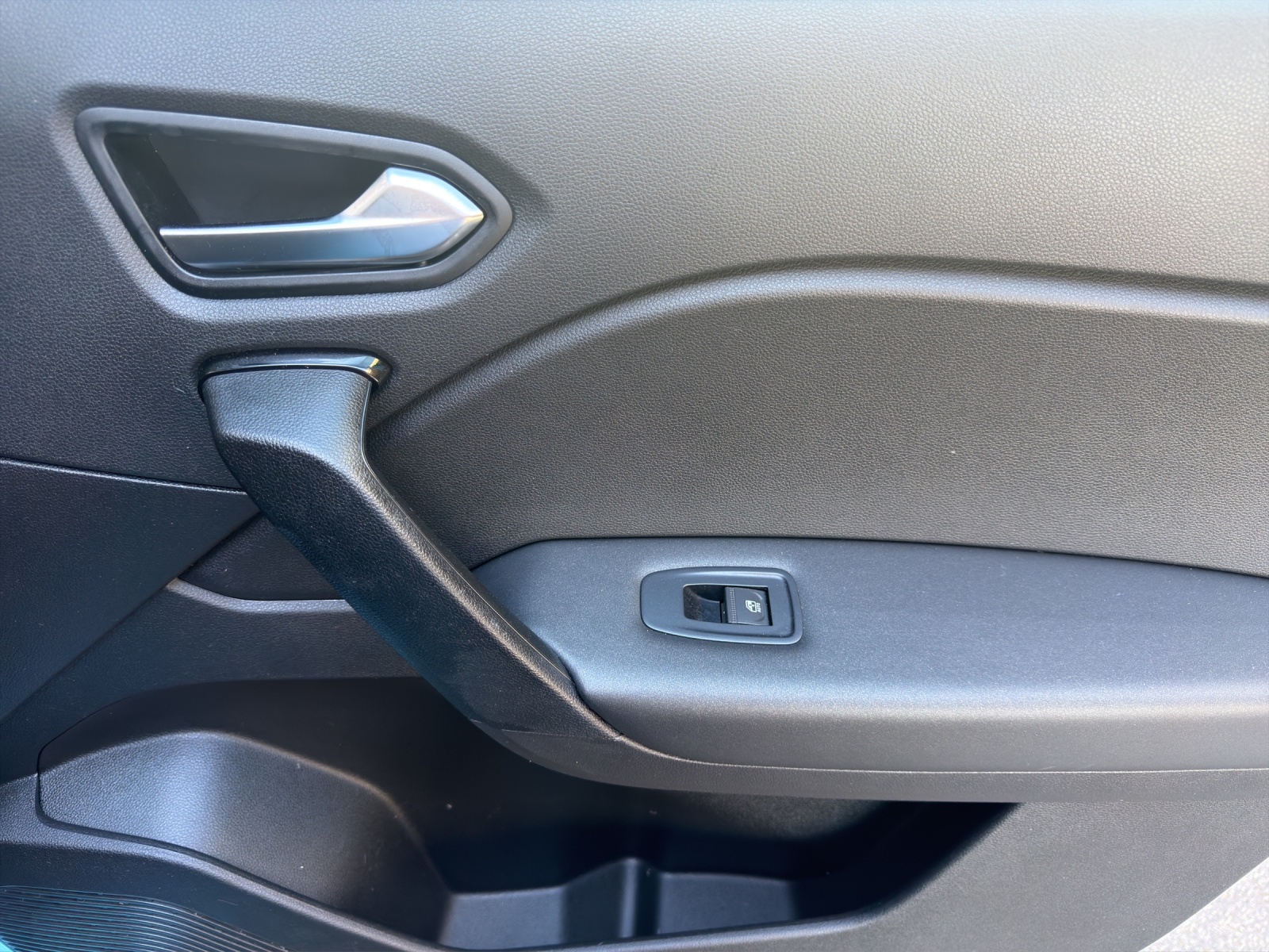 RENAULT Captur 1.3 TCe EDC Intens EDC-image-16