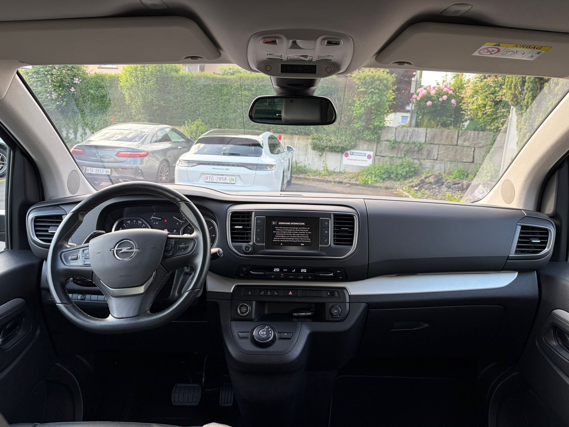 OPEL Zafira Life L 2.0 CDTI 177 Business Elegance S/S-image-14