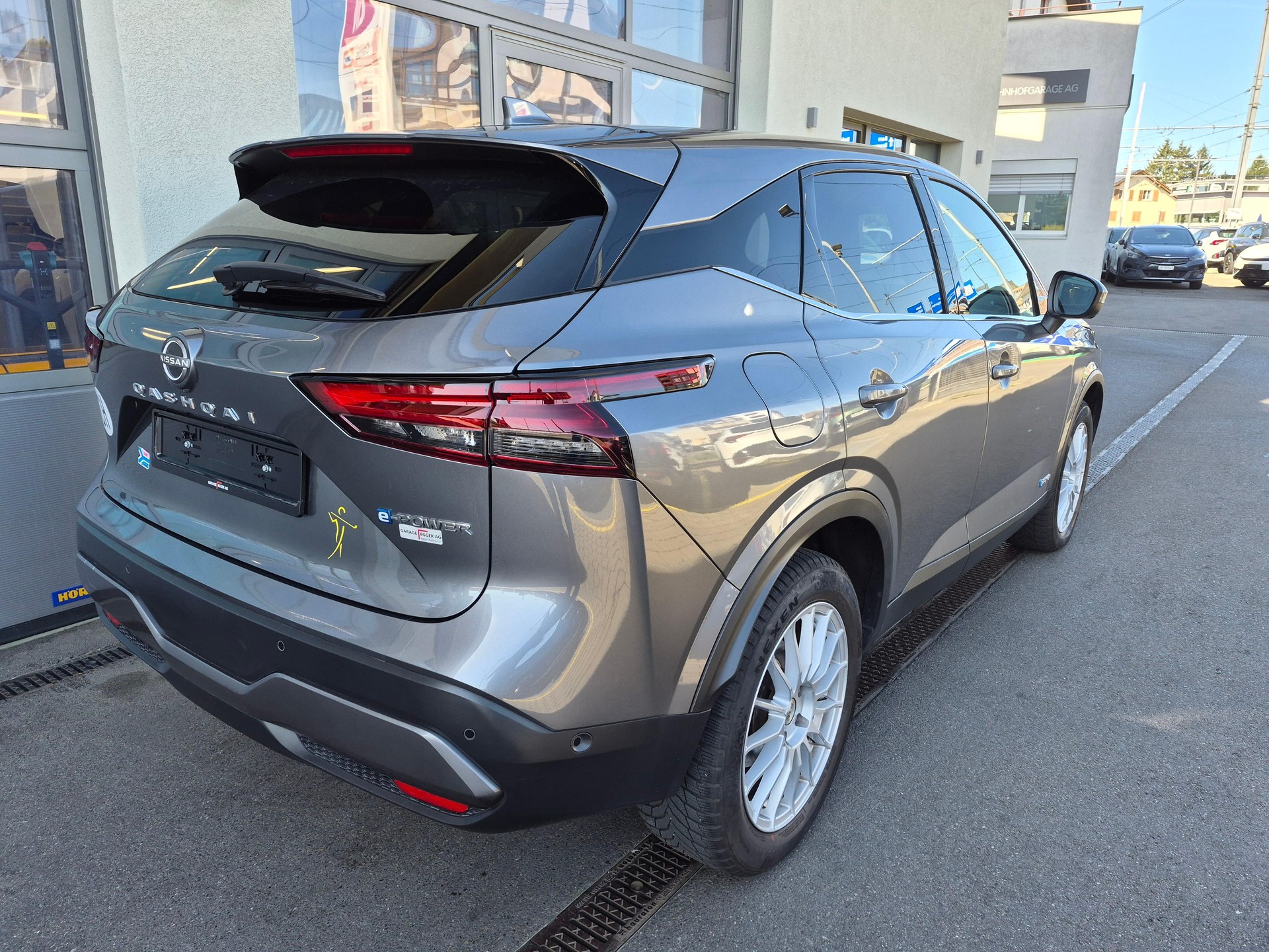 NISSAN Qashqai 1.5 VC-T Tekna-image-8