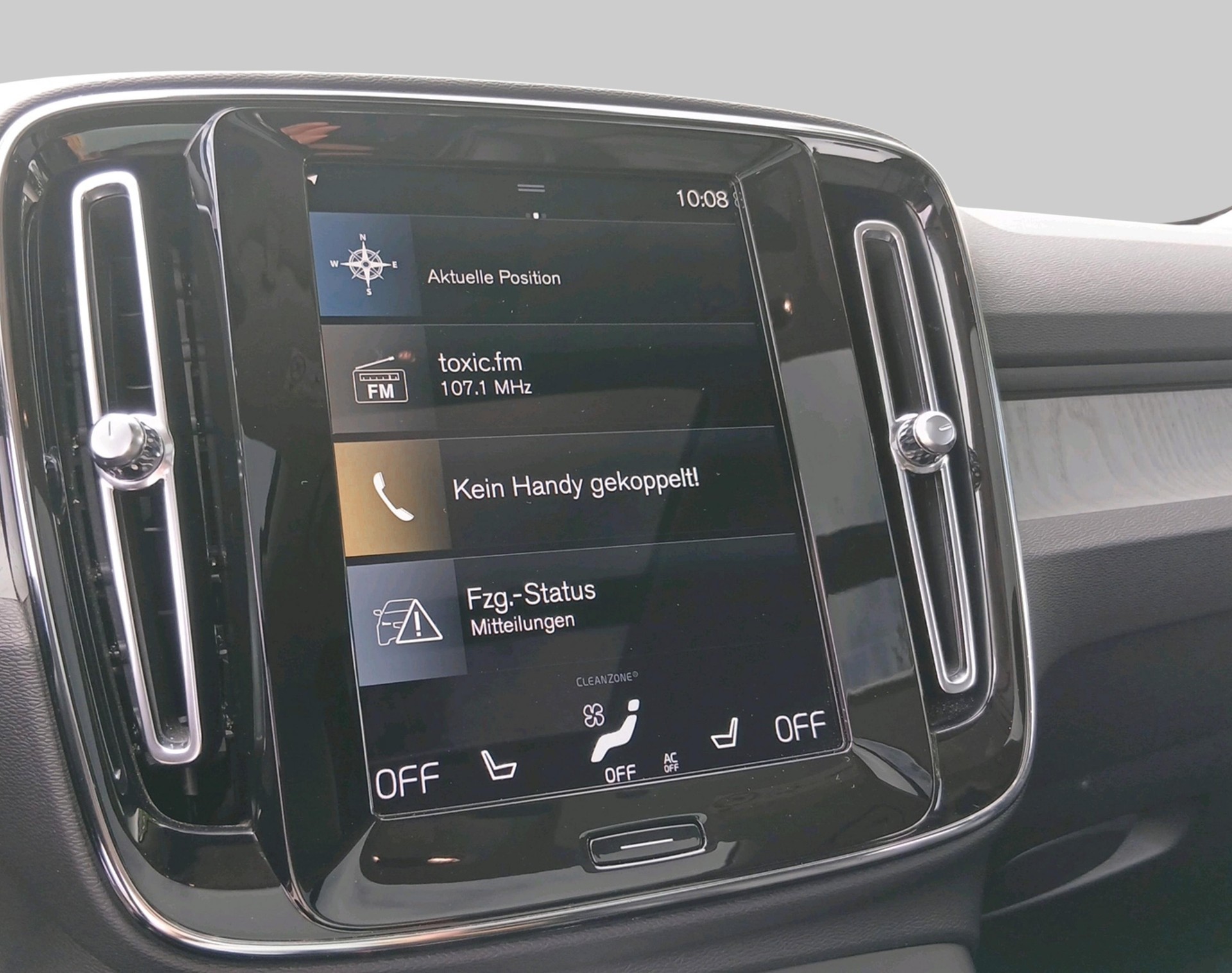 VOLVO XC40 1.5 T4 PiH Inscription-image-12
