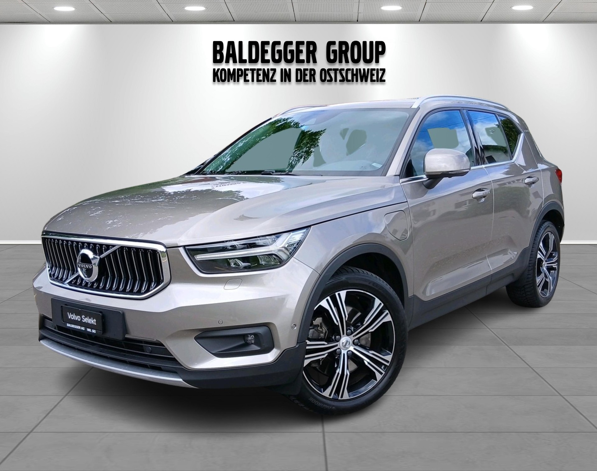 VOLVO XC40 1.5 T4 PiH Inscription-image-6