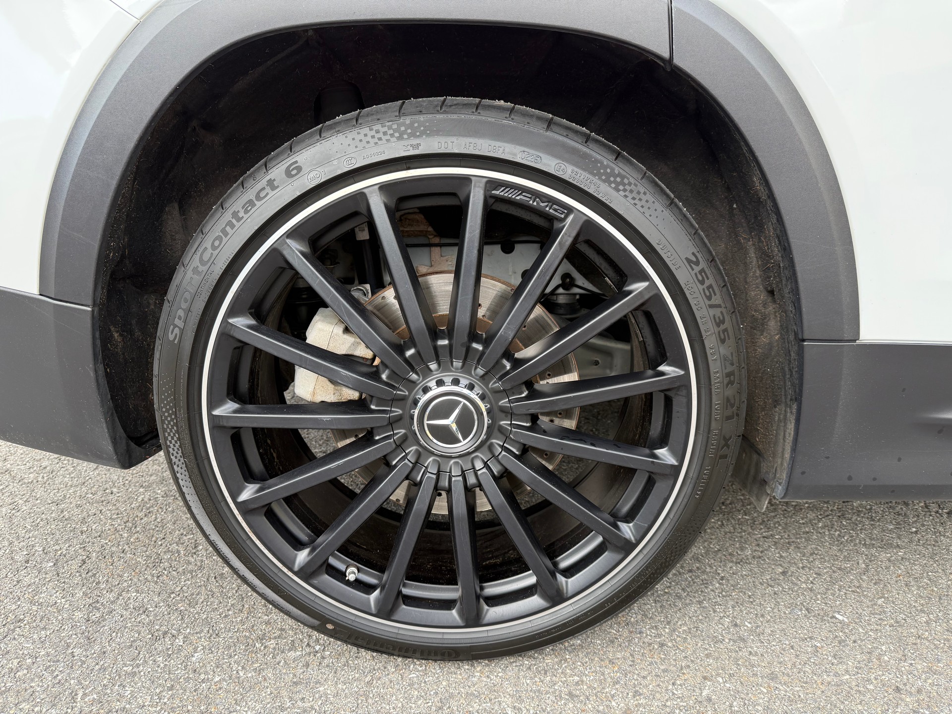 MERCEDES-BENZ GLB 35 AMG 4Matic 8G-Tronic-image-28