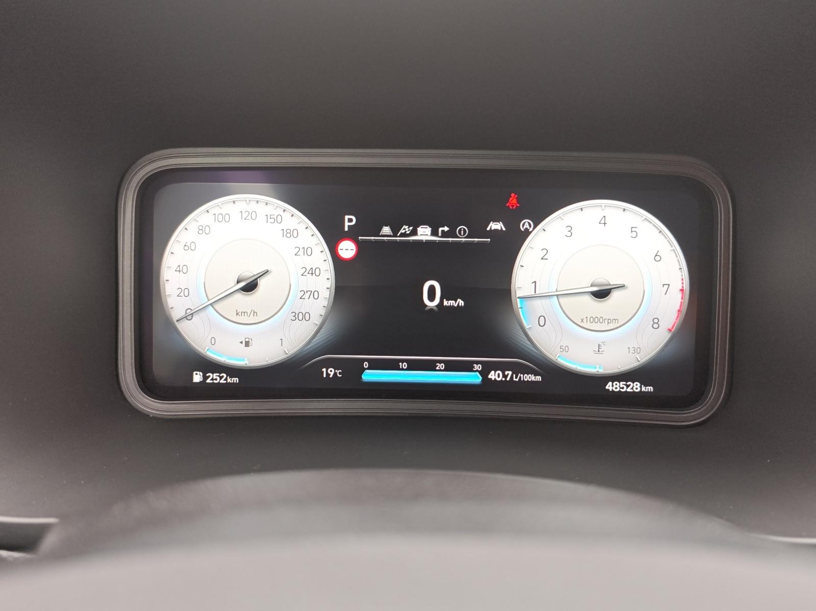 HYUNDAI Kona N 2.0 T-GDi-image-13